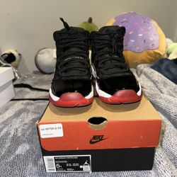 AIR JORDAN 11 RETRO (GS)
