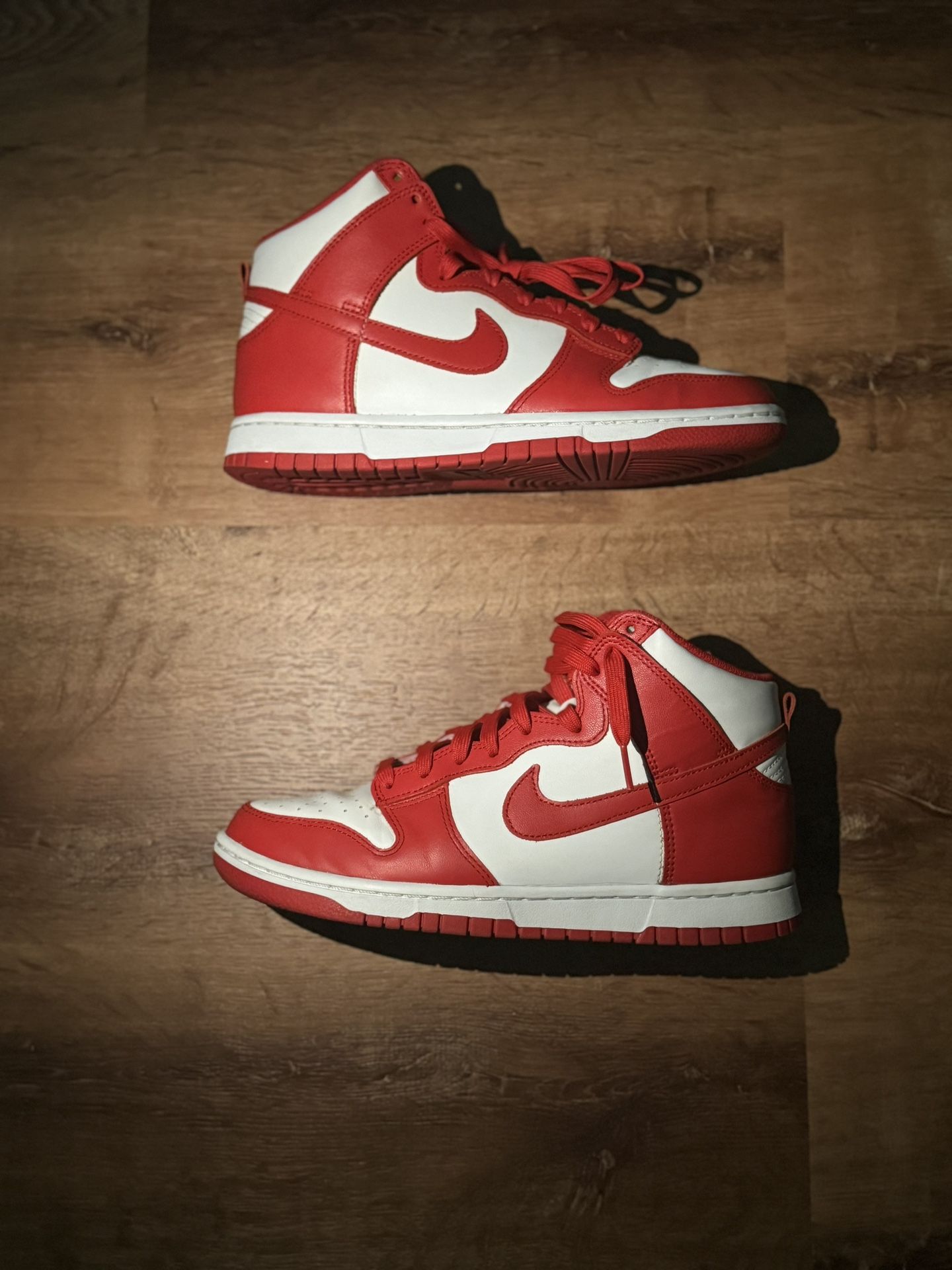 Dunk High Championship White and Red