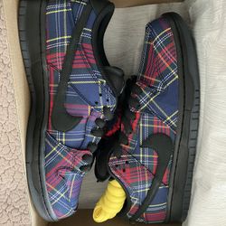 Nike SB Dunk Low Pro Nardwaur Size 9