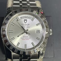 Tudor Classic Date-Day 23010 Silver Dial SS 41mm Auto Men's Watch