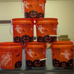 Home Depot Halloween Bucket 