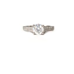 18k Diamond Engagement Ring