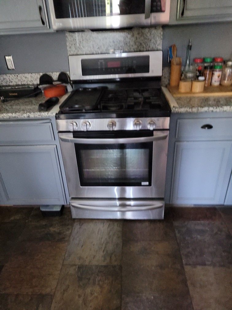 Lg Range Top