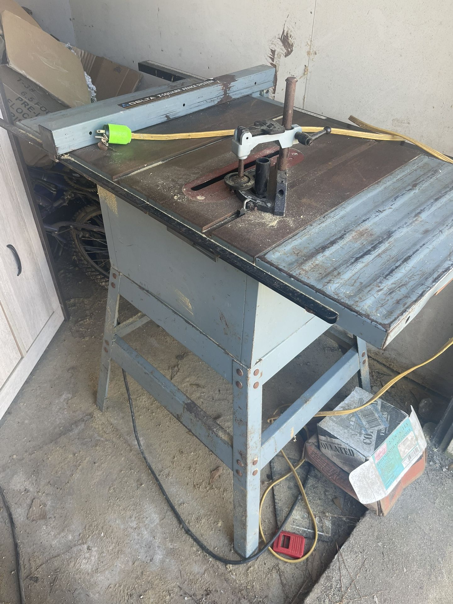 Table Saw And Bench Drill