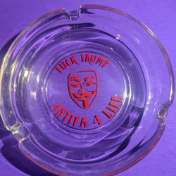 Custom Vinyl Decals on Glass Ashtrays 