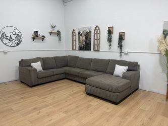 Sectional Couch - Free Delivery