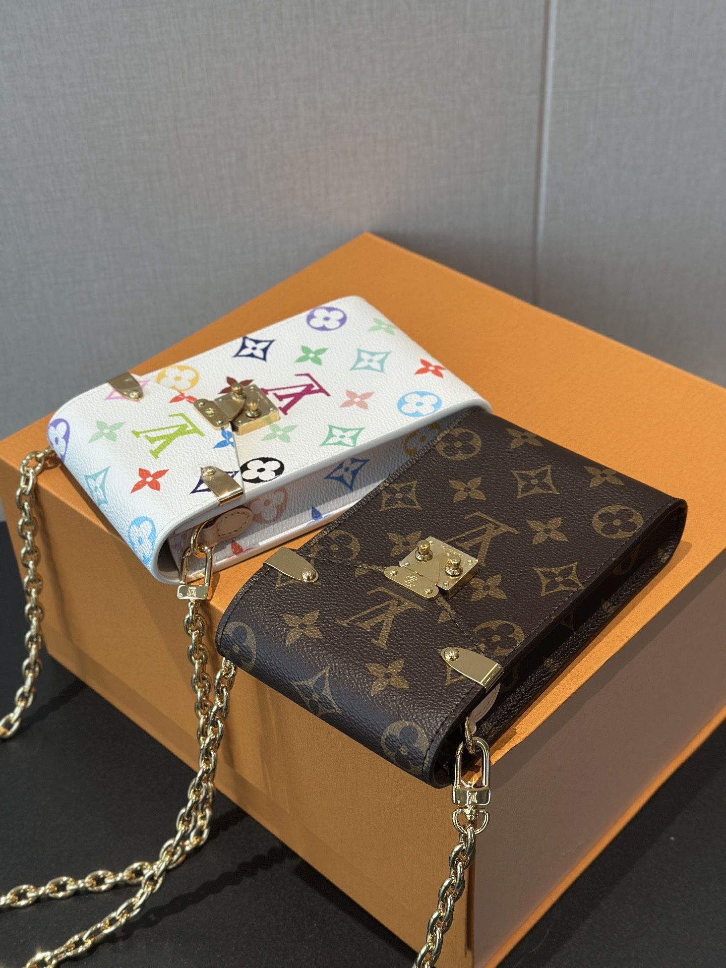 2-in-1 Phone Crossbody Bags / Mini Chain Shoulder Purses β Brand New