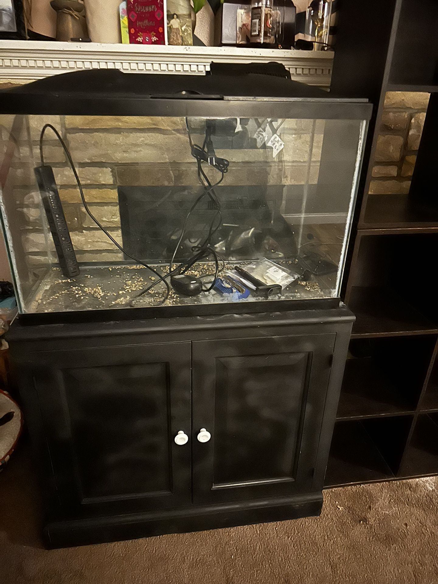 fish tank and stand 