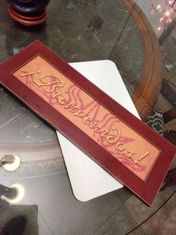 SPANISH WELCOME SIGN