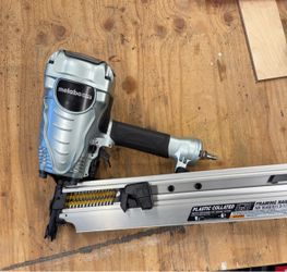 Metabo HPT NR90AE (S1)