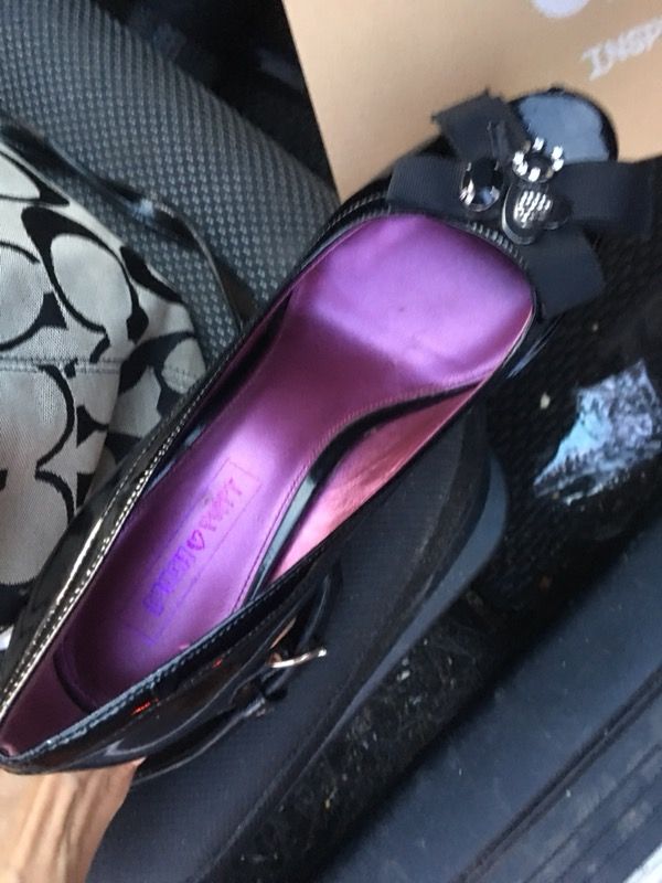 New Authentic Coach leather peep toe heels