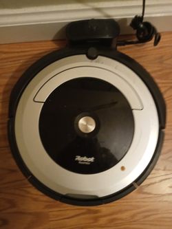 Robot ROOMBA