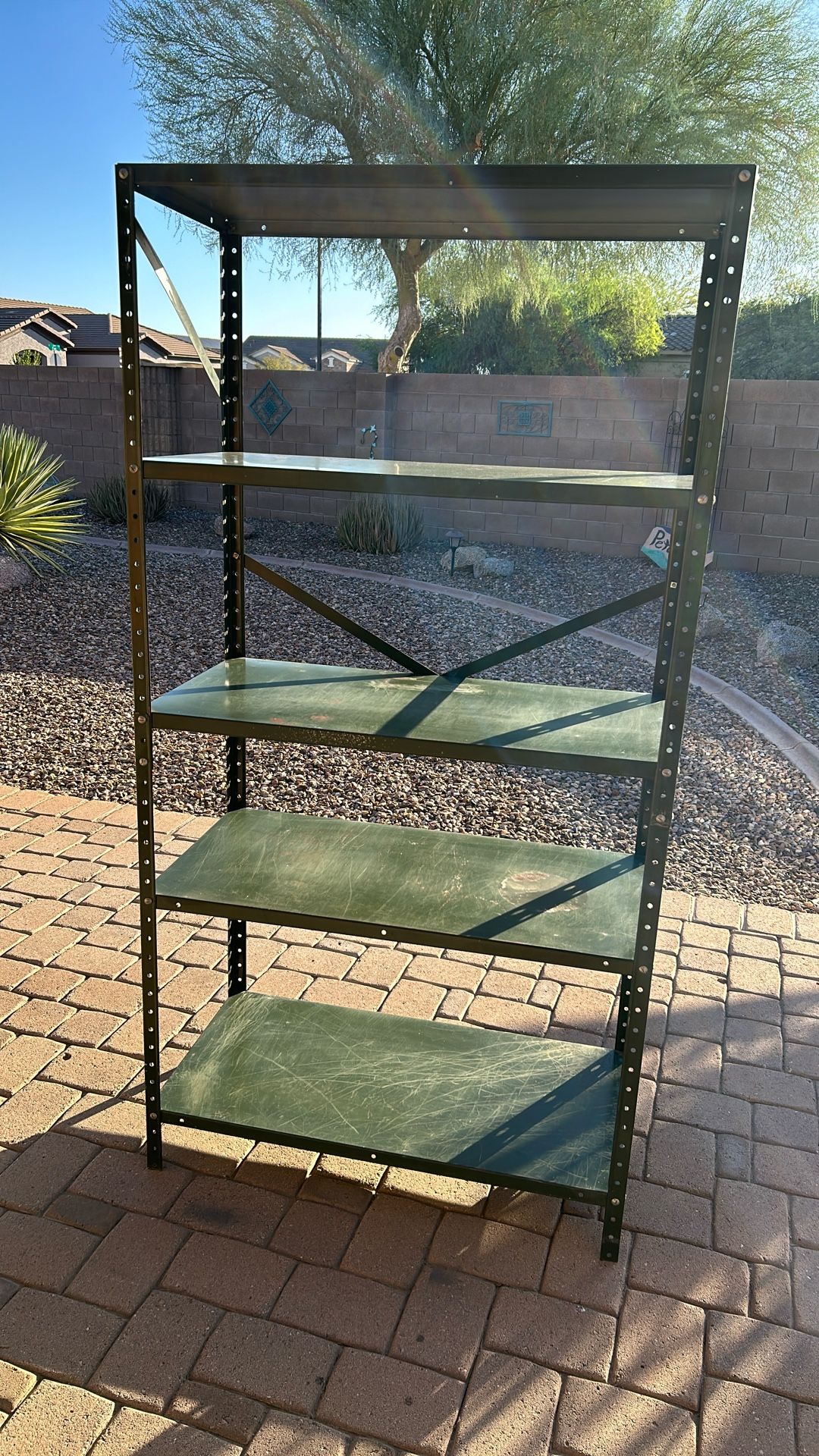 Metal Shelving Unit, Size: 70 x 36 x 18