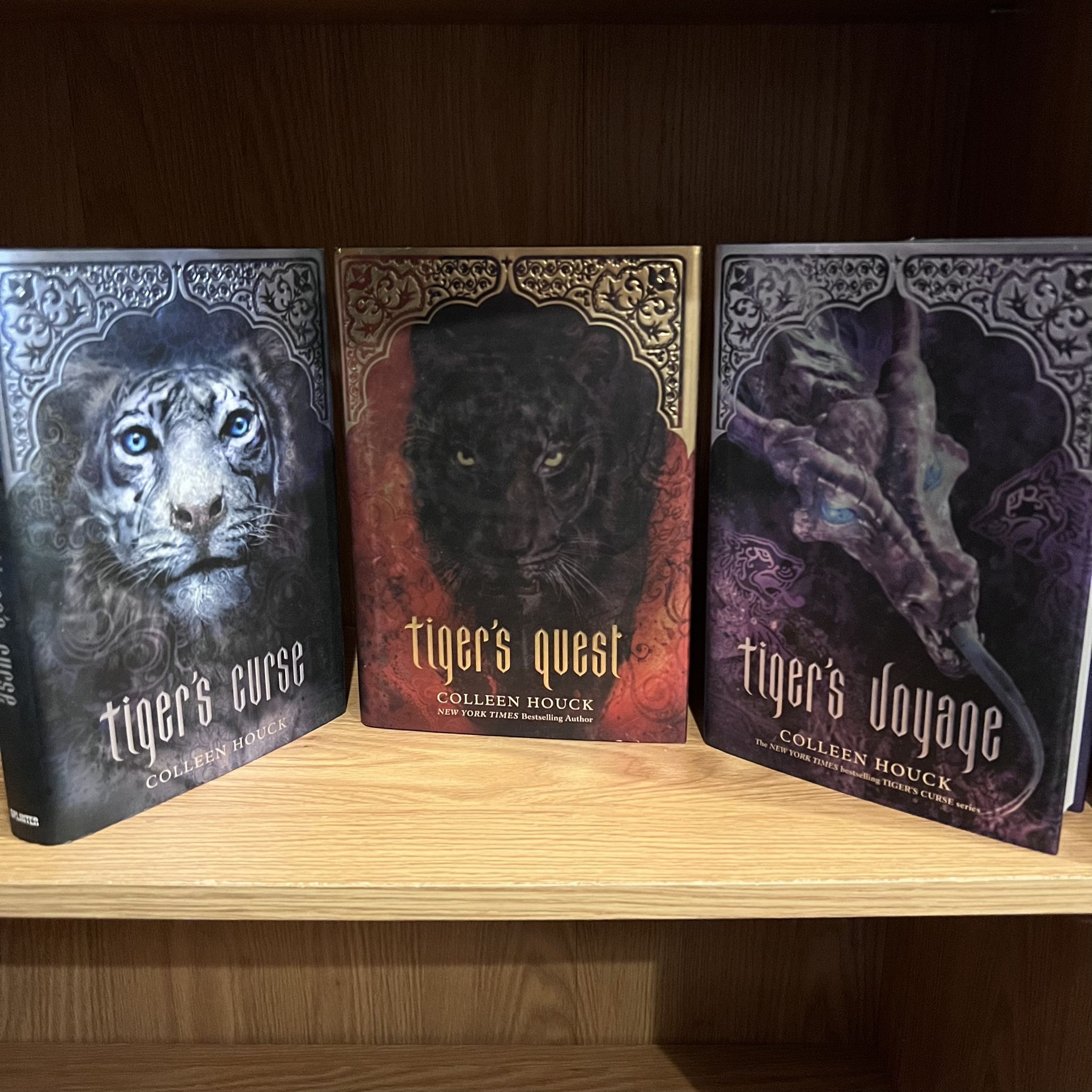 The Tigers Curse Books - Edinburg