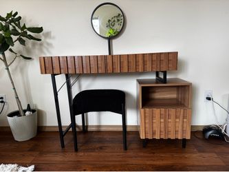 Brown and black vanity + stool