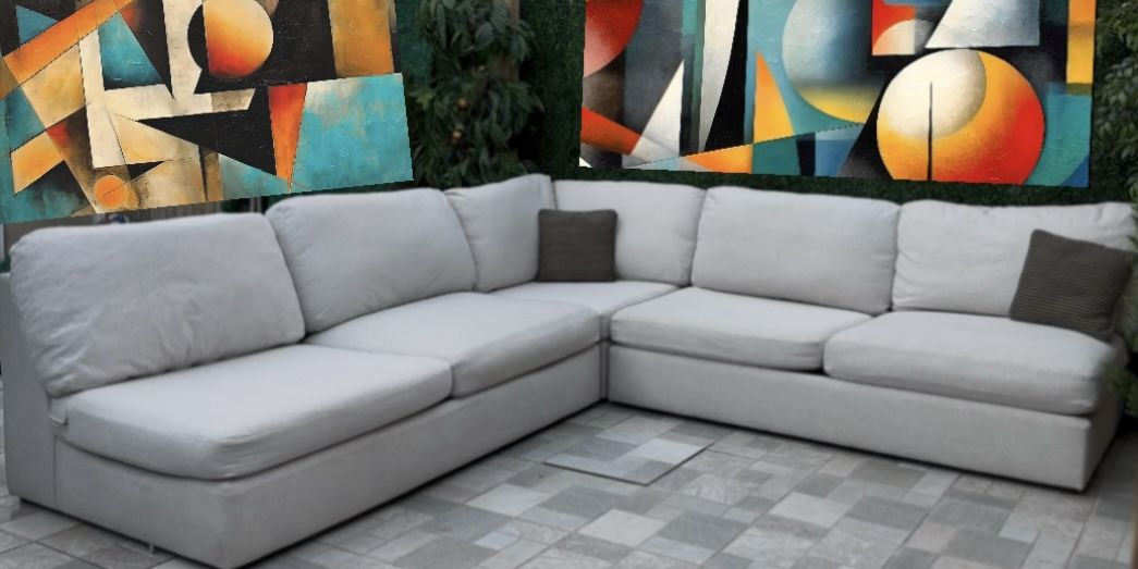 Free delivery 🚚 Extra Large Light Gray Sectional Couch