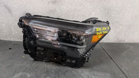 2024-2025-2026 TOYOTA TACOMA LEFT LED HEADLIGHT OEM USED #11003