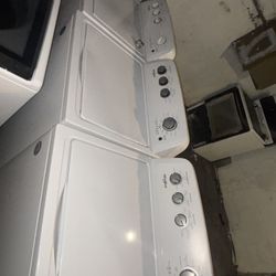 Whirlpool Washer On Good Working Condition 