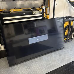 Vizio 48” LCD TV Samsung 50” LED TV