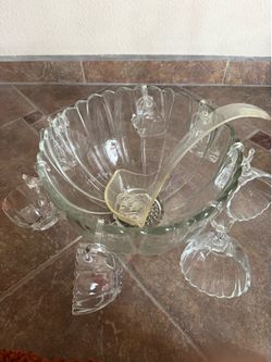 Vintage punch bowl with seven glasses
