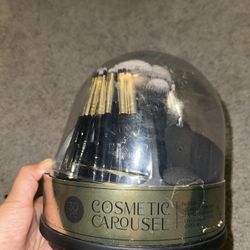 Cosmetic Carousel 30-Piece Brush Set