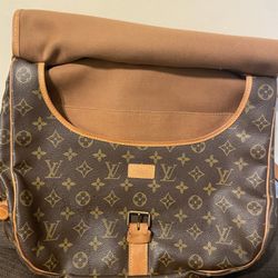 Authentic Louis Vuitton Bag “Great Condition”