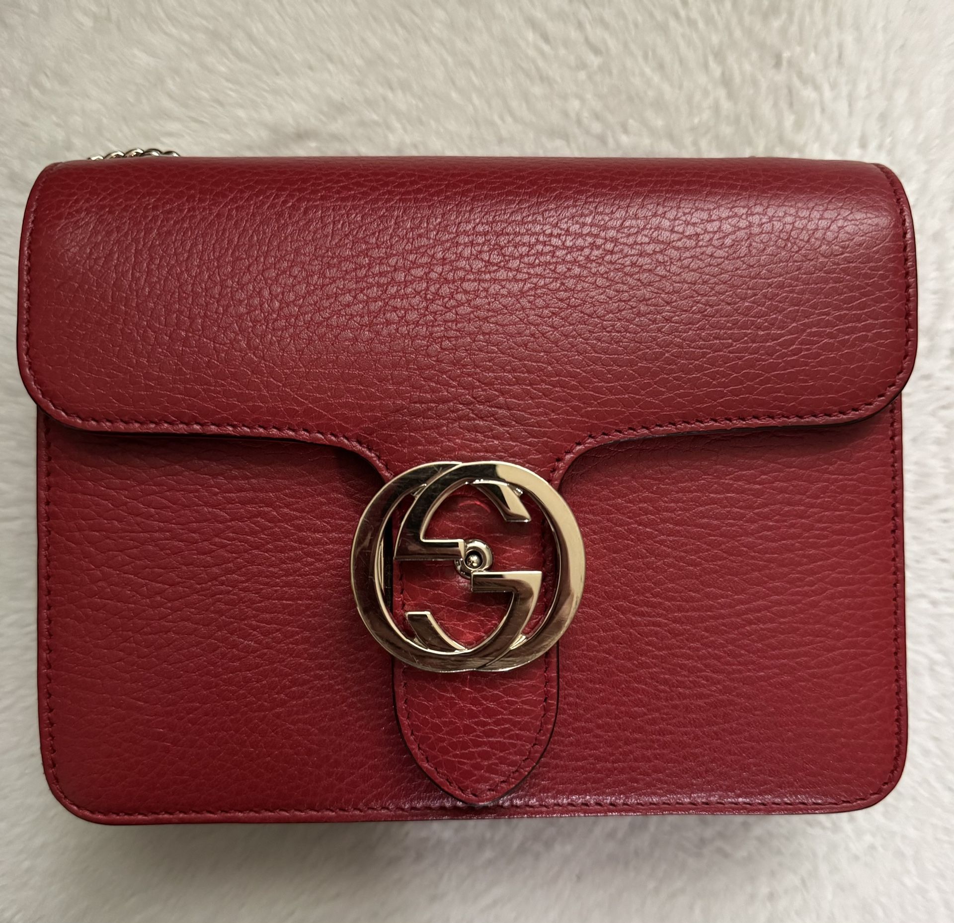 Gucci Dollar Calfskin Small Interlocking G Shoulder Bag Red