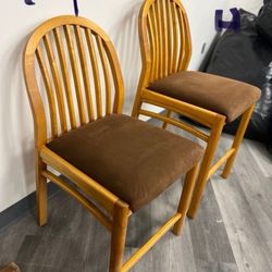 24” H 30” H Stools Set