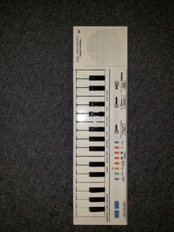 Realistic Concertmate 300 Vintage Synth