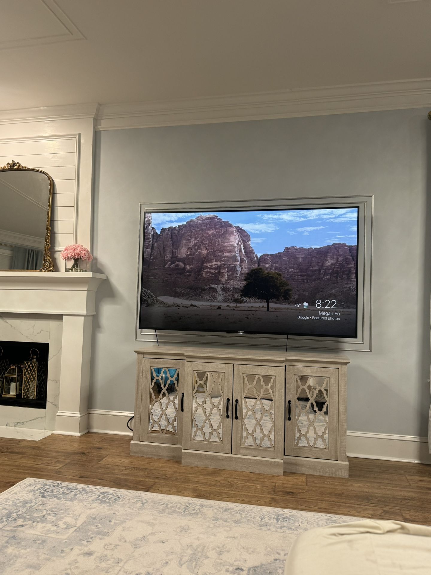 T.V. Hutch
