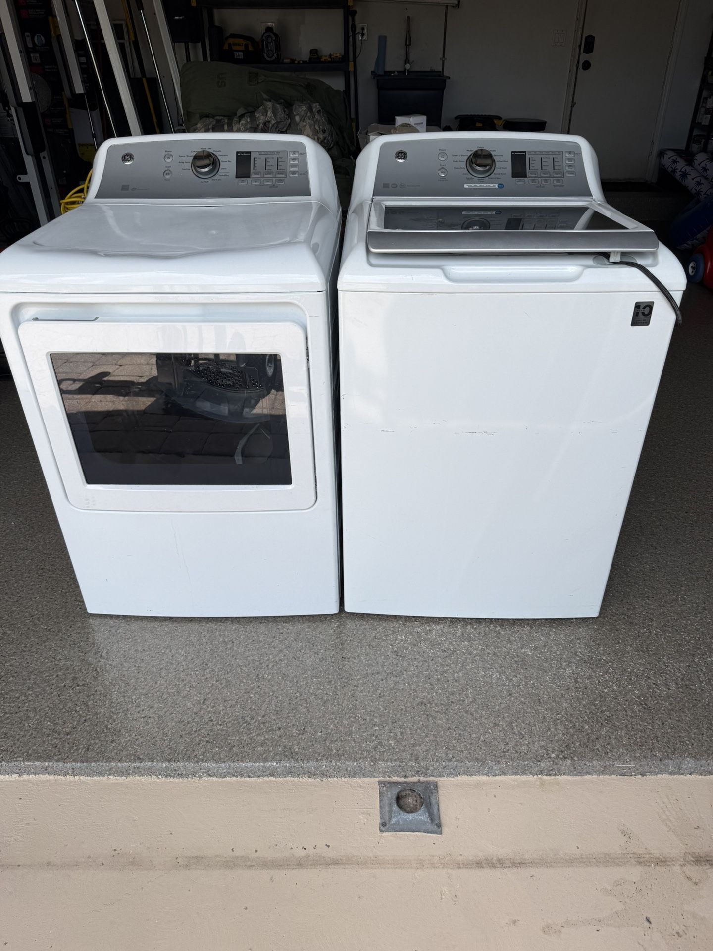 GE Washer and Dryer (set)