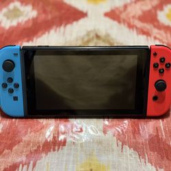 Nintendo Switch (V2) Bundle - 256GB MicroSD, Original Switch Pro Controller & Case