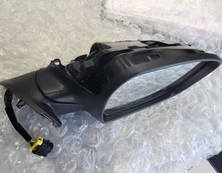 2014–2018 Kia Forte OEM Side Mirror w/ Turn Signal – Missing Cover