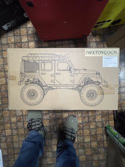 RC Rock crawler… $350 OBO……. Retails $500 Plus tax