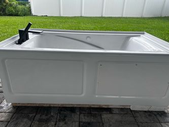 Jet bathtub