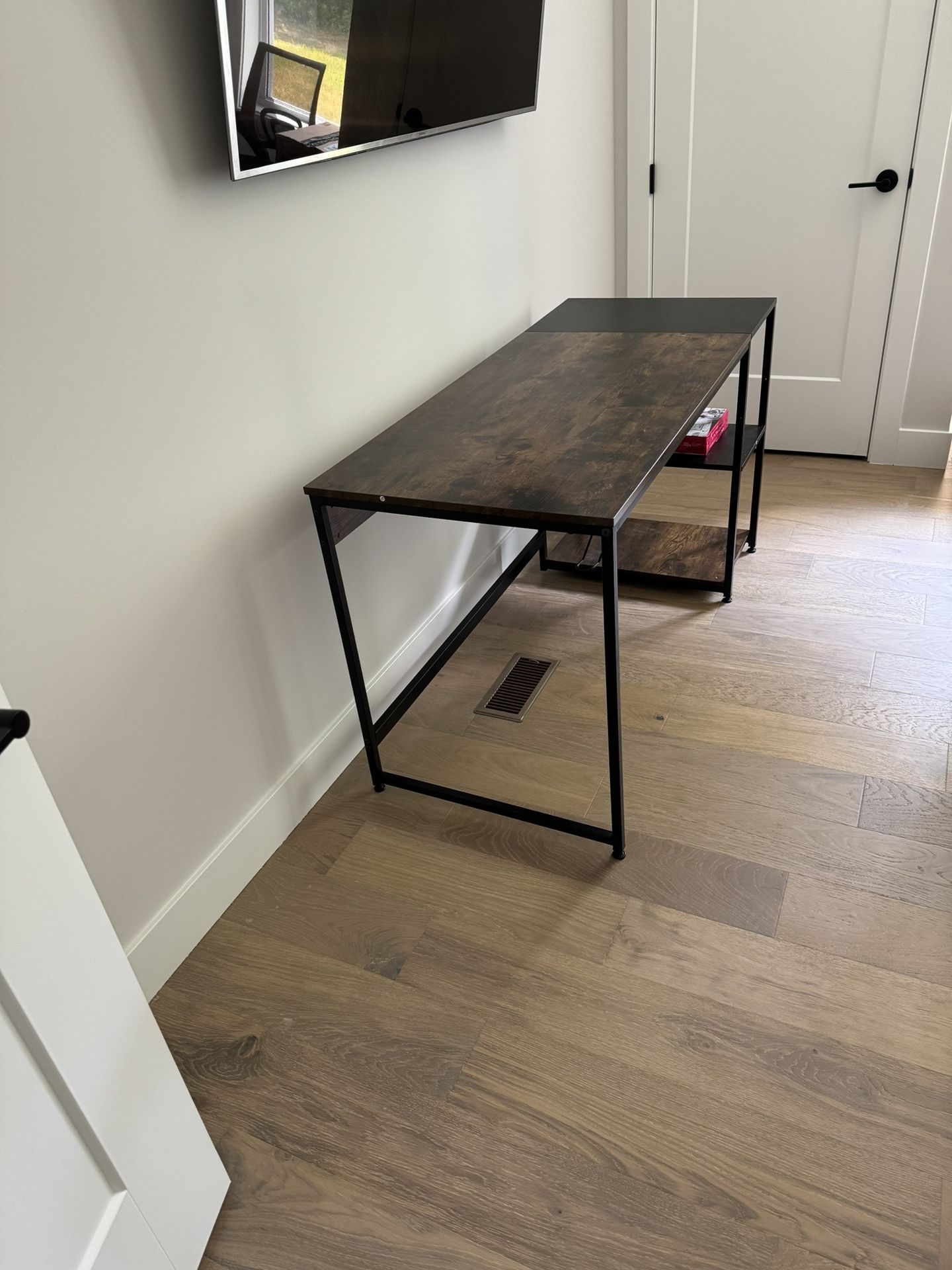 Computer Desk