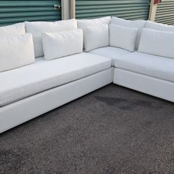 FREE DELIVERY!!! Pottery Barn "Westwood" 3pc Sectional Couch WHITE ($5.5K Retail...70% OFF!!!)