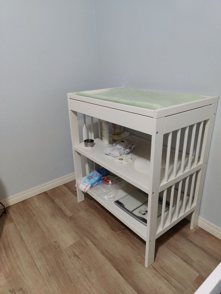 Changing Table