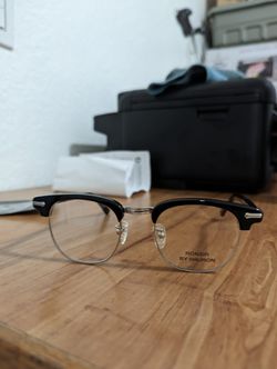 Shuron, Ronsir Zyl, Ebony Frames