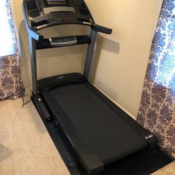 NordicTrack 1750 Commercial Treadmill