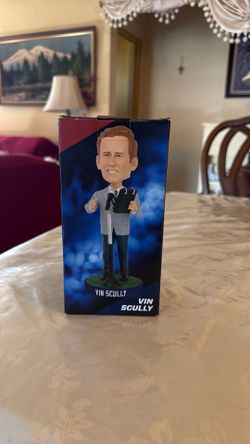 Vin scully bubble head