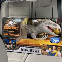 Indominus Rex Super Colossal