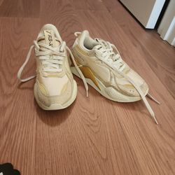 Addidas Sneakers Size 7