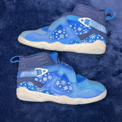 Youth Air Jordan 8 “snowflake” 