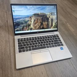 Laptop HP Elitebook 840 G8 Intel Core  i5 11th Gen 16gb Ram 256gb Ssd windows 11 pro