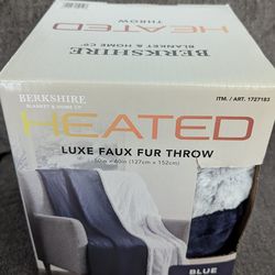 Berkshire Heated Faux Fur Throw Blanket Blue