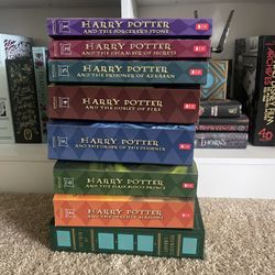 Harry Potter Vol. 1-7 Including Hogwarts Library 
