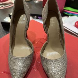Michael Kors Pumps