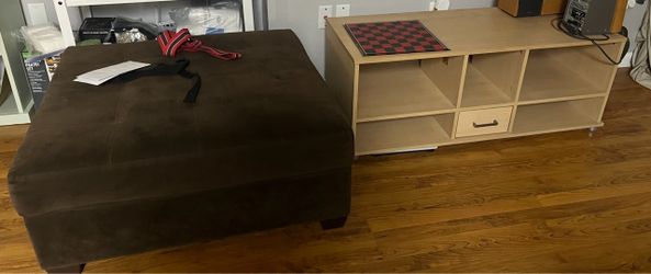 TV Intertenment center, and ottom