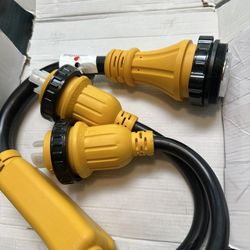 Open Box MECMO 2X L5-30P to SS2-50R Marine Shore Power Adapter, (2) L5-30P Plug 30A Plug to SS2-50R Female 50A Connector 125/250V, Two 30Amp 125V Male